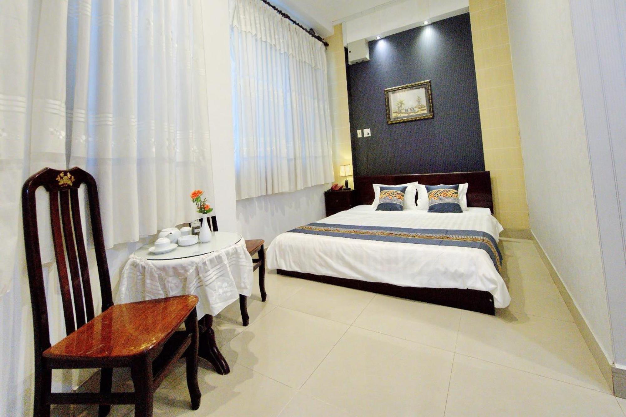Hotel Hai Chau Чау-Док Экстерьер фото